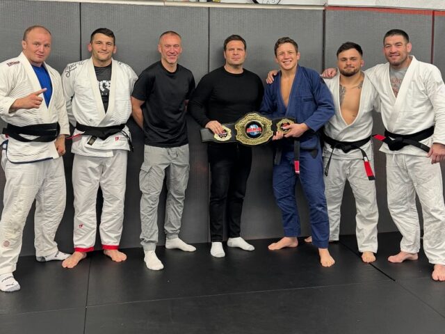 Le kickboxing entre dans une nouvelle ère : premier titre de championnat amateur K-1 à Windsor